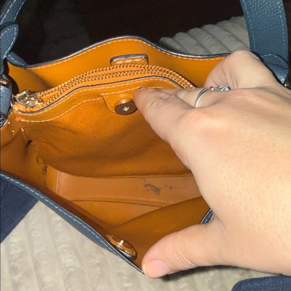 Coach Dark Blue Leather Shoulder Bag or crossbody - Picture 5 of 7